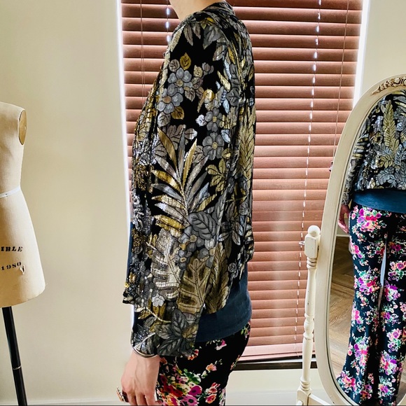 SOLD ♥️ Diane Fres ♥️ Vintage Beaded Jacket - Picture 4 of 10